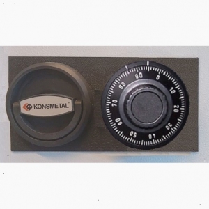 Widok zamknięcia szafy SD1/S1 150-S zamkiem szyfrowym mechanicznym